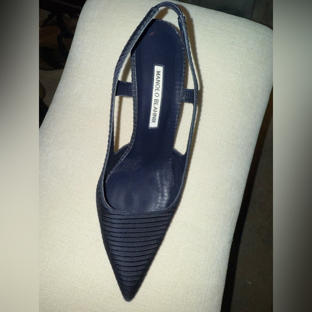 Manolo Blahnik Textured Navy Heels - Picture 6 of 6